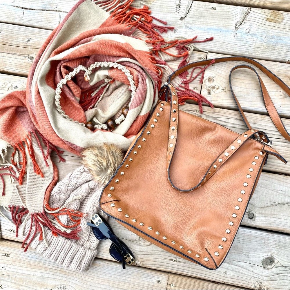 Vegan cross body hand bag